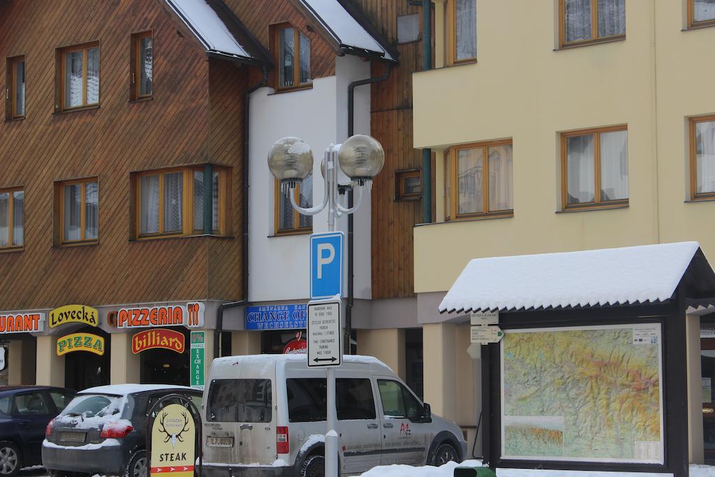 Horni Namesti روكيتنسي ناد جيزيرو المظهر الخارجي الصورة