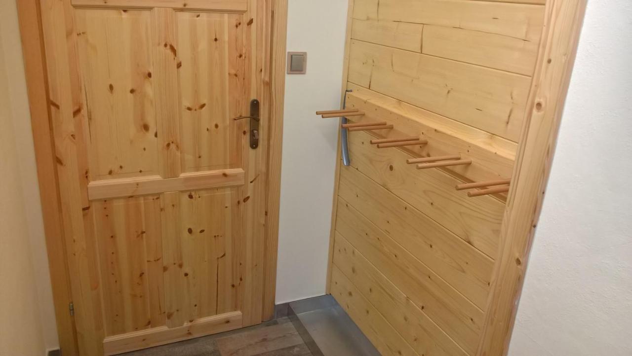 Horni Namesti روكيتنسي ناد جيزيرو المظهر الخارجي الصورة